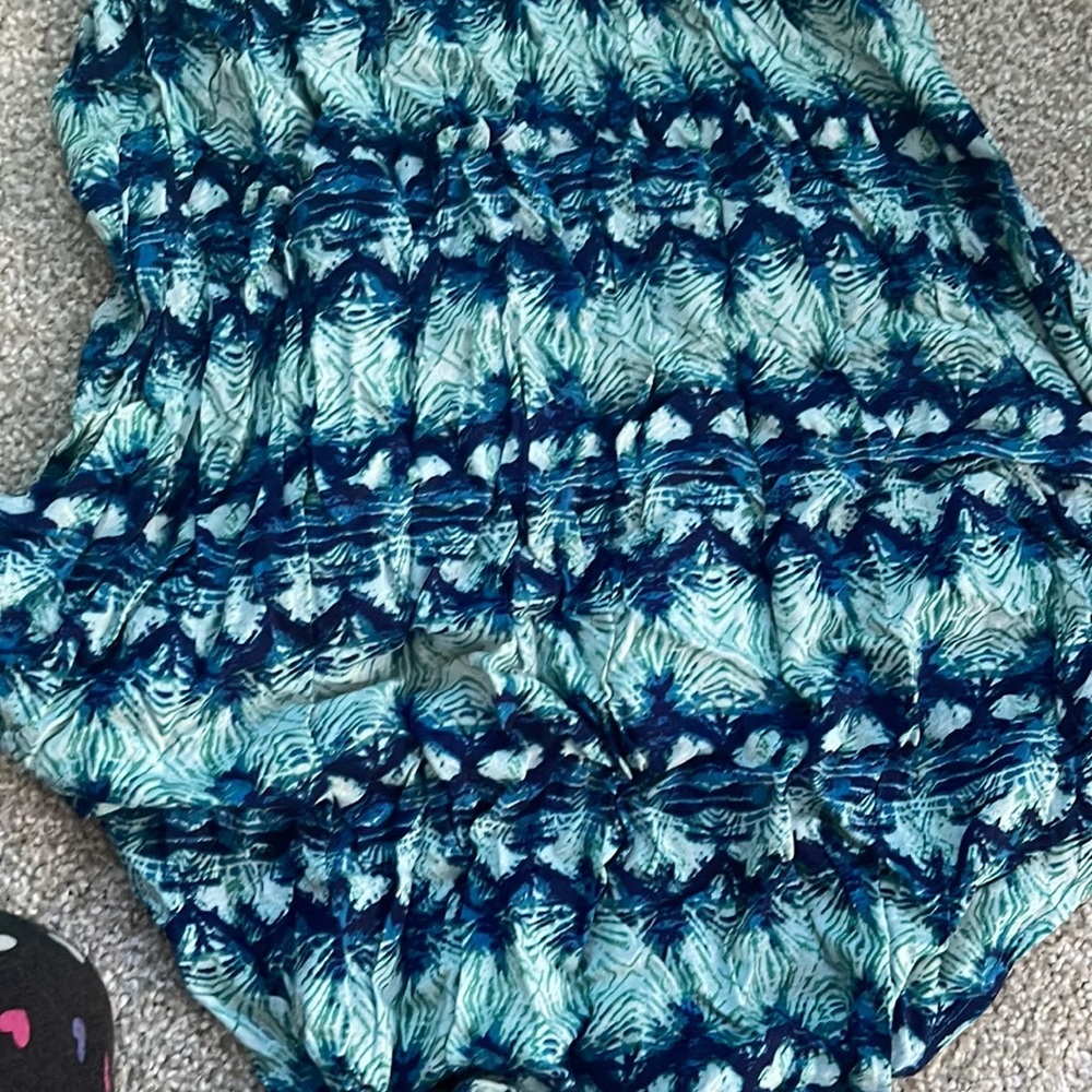 Highlow Dress - Picture 5 of 6
